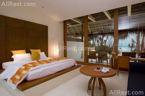 Hilton Maldives Resort & Spa 2